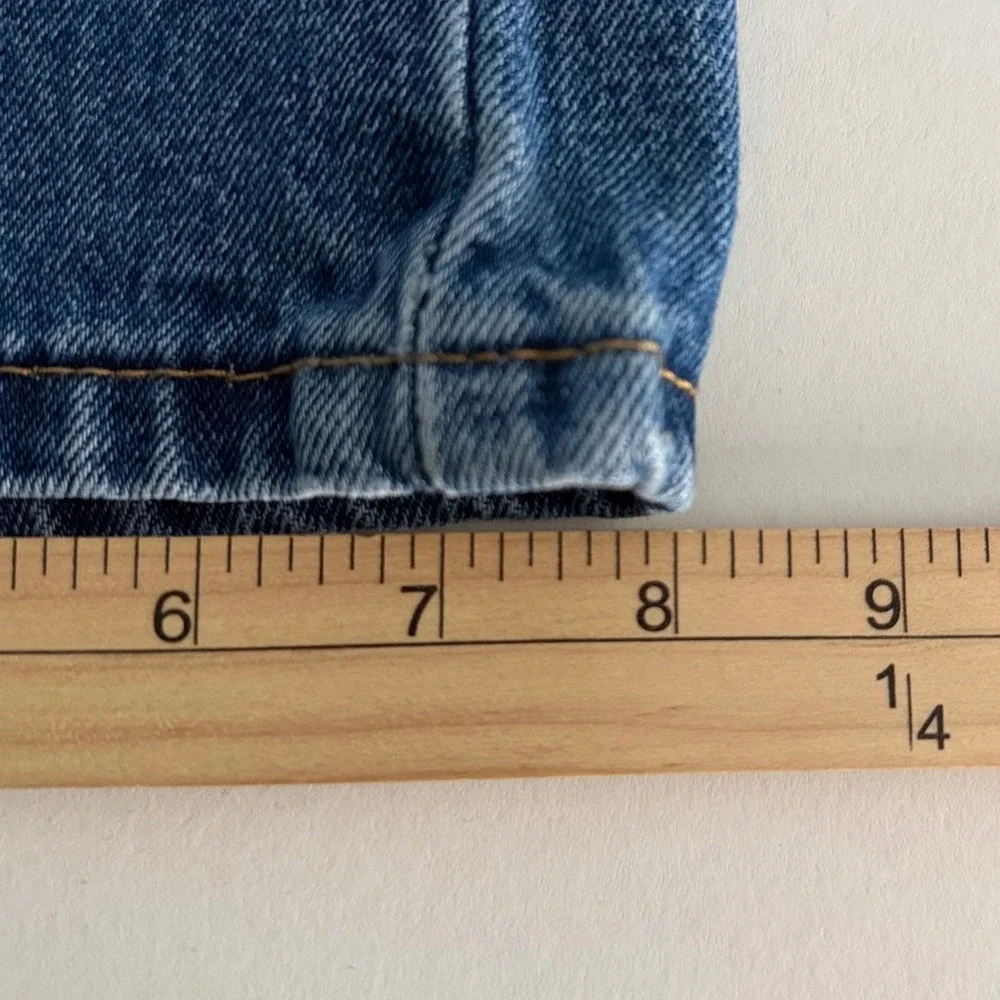 Levis 505 Regular Fit Straight Leg Jeans Mens 36x32 Medium Wash Blue Denim